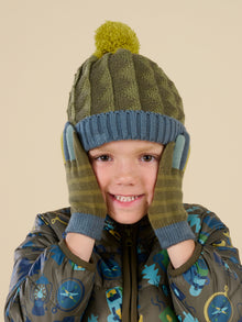  JACQUARD BEANIE WITH POMPOM