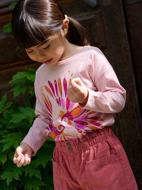 Pink T-shirt with parakeet animation