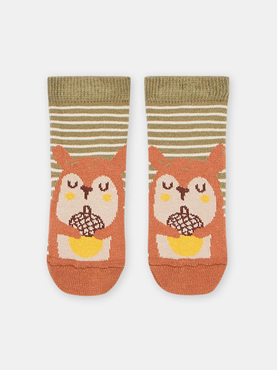 BABY BOY OLIVE SOCKS WITH SQUIRREL PATTERN