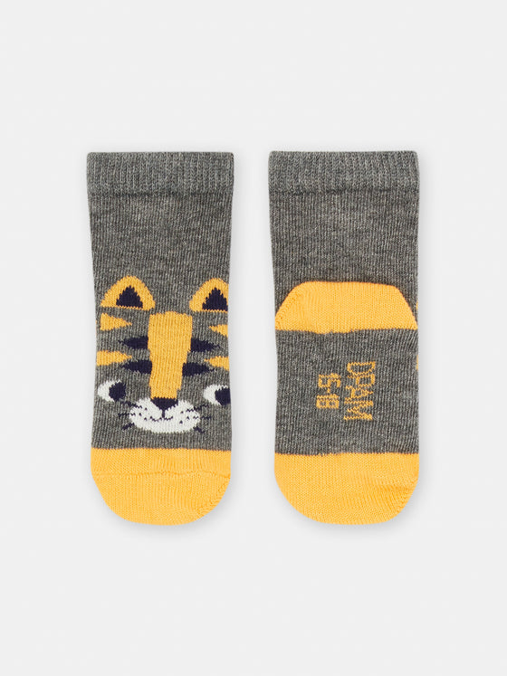 GRAY SOCKS WITH CAT DESIGN