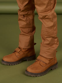  LIGHT BROWN BOOTS