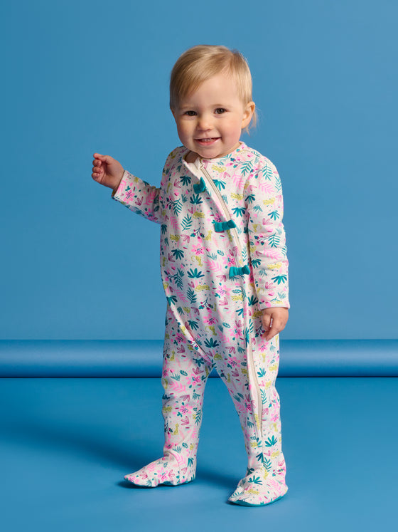 Sleep suit with ribbon